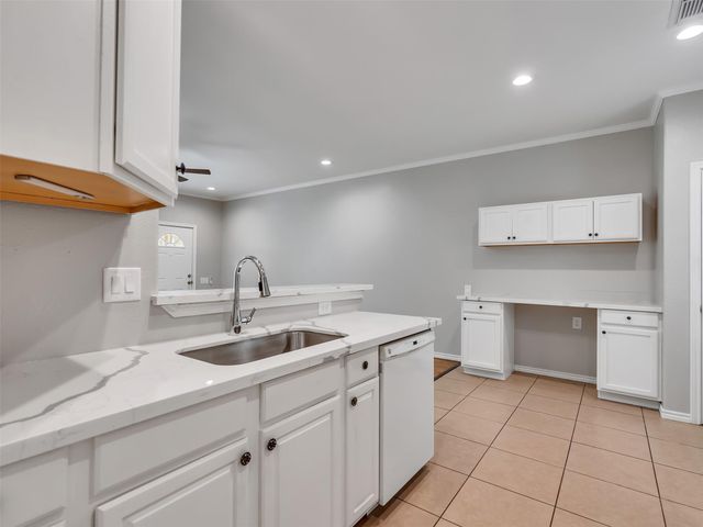 104 Longstreet Road 2, Willis, TX 77378
