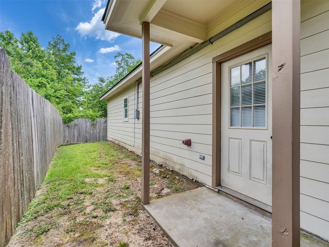 104 Longstreet Road 2, Willis, TX 77378