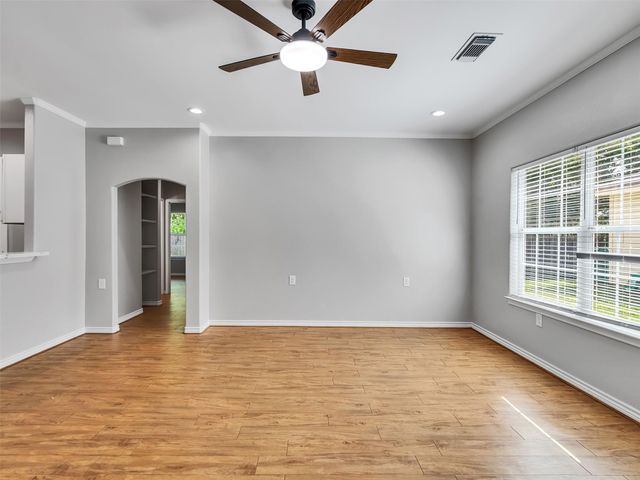 104 Longstreet Road 2, Willis, TX 77378