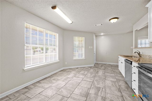 2204 Windmill Drive, Killeen, TX 76549