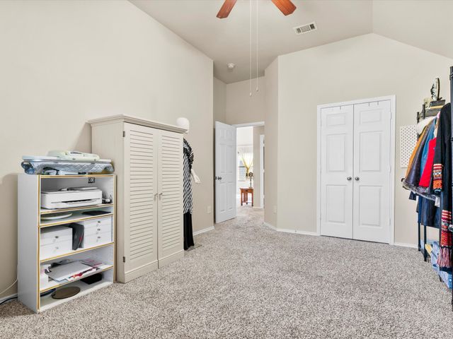 5556 Nacogdoches Trail, Grand Prairie, TX 75052