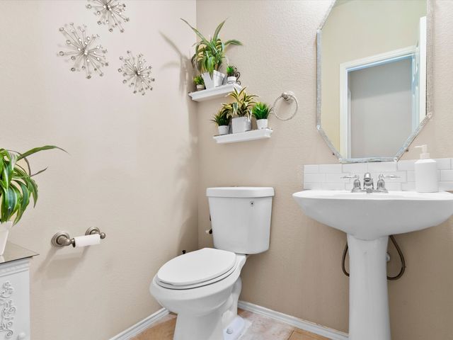 5556 Nacogdoches Trail, Grand Prairie, TX 75052