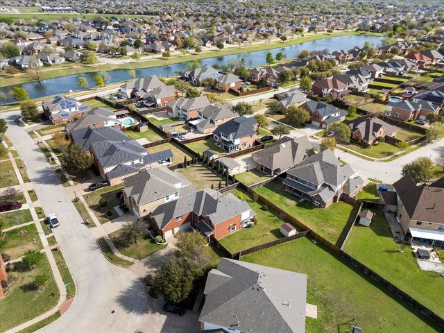 5556 Nacogdoches Trail, Grand Prairie, TX 75052