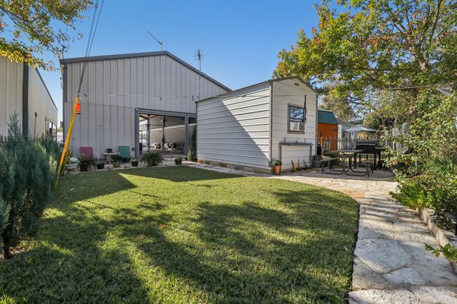 506 Brazos Harbor Drive, Granbury, TX 76048