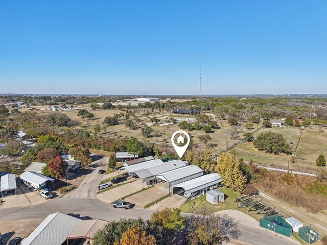 506 Brazos Harbor Drive, Granbury, TX 76048
