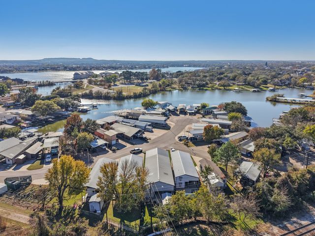 506 Brazos Harbor Drive, Granbury, TX 76048