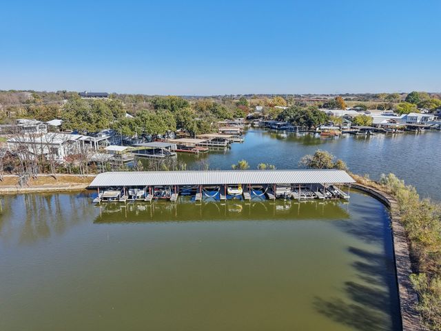 506 Brazos Harbor Drive, Granbury, TX 76048