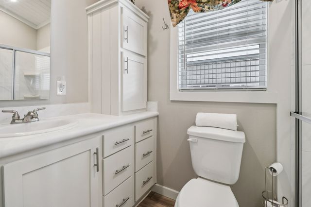 506 Brazos Harbor Drive, Granbury, TX 76048