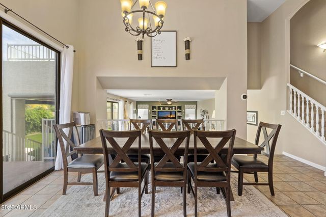 7342 W TETHER Trail, Peoria, AZ 85383