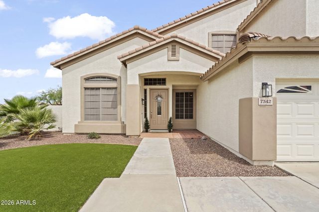 7342 W TETHER Trail, Peoria, AZ 85383