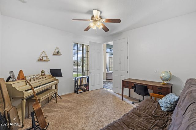 7342 W TETHER Trail, Peoria, AZ 85383