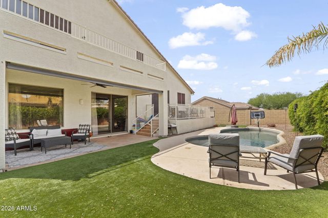 7342 W TETHER Trail, Peoria, AZ 85383