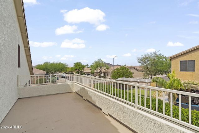 7342 W TETHER Trail, Peoria, AZ 85383