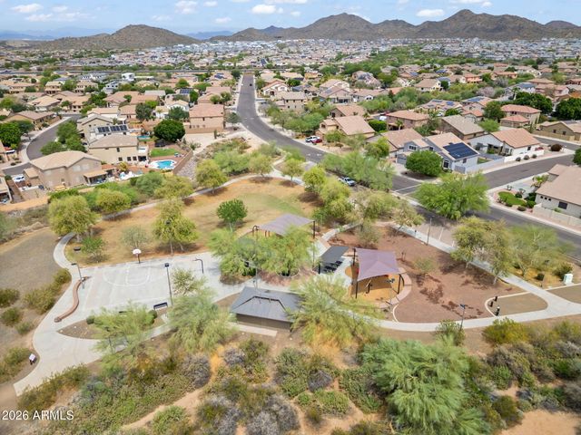 7342 W TETHER Trail, Peoria, AZ 85383