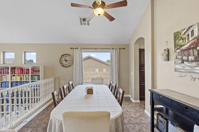 7342 W TETHER Trail, Peoria, AZ 85383