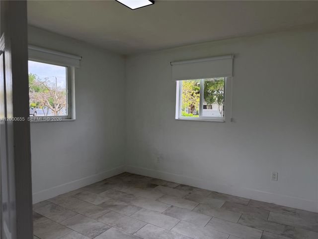 19701 Christmas Rd, Cutler Bay, FL 33157