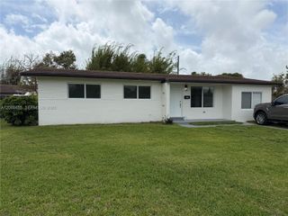 19701 Christmas Rd, Cutler Bay, FL 33157