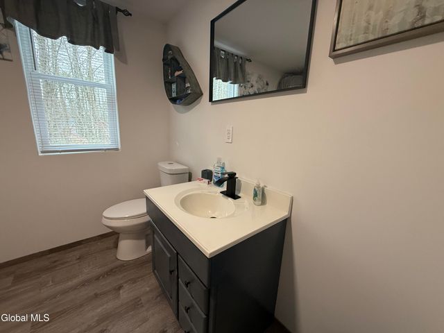 1073 Middleline, Ballston Spa, NY 12020