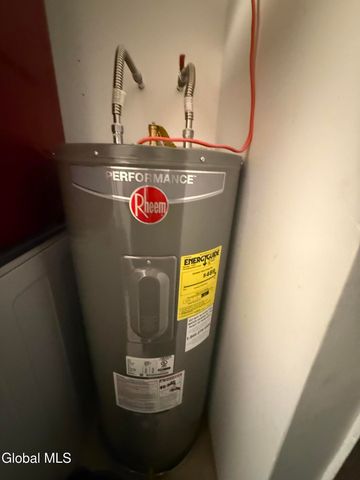 1073 Middleline, Ballston Spa, NY 12020