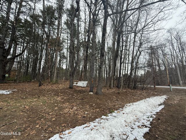 1073 Middleline, Ballston Spa, NY 12020