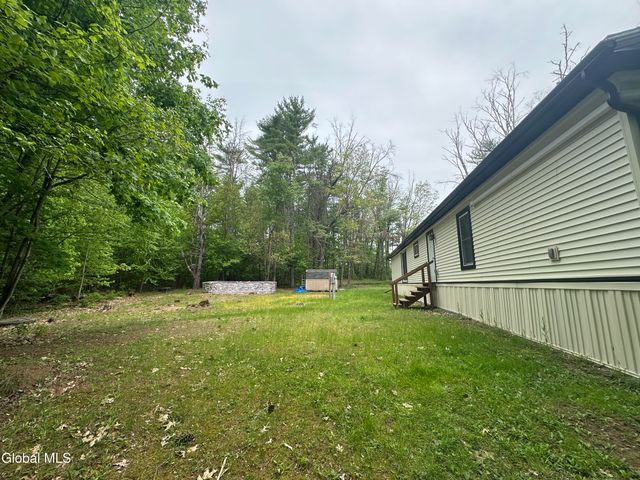 1073 Middleline Road, Ballston Spa, NY 12020