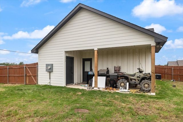 102 Don Lane, Itasca, TX 76055
