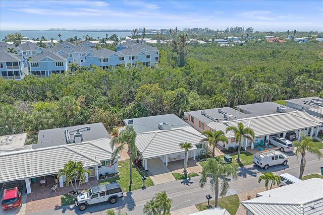 914 SPANISH DRIVE S 76, Longboat Key, FL 34228