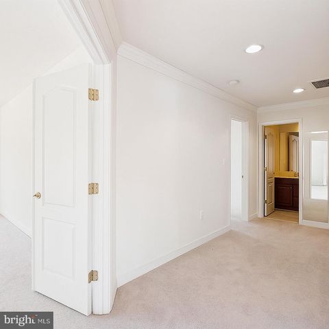 13201 QUATE LN, Woodbridge, VA 22193