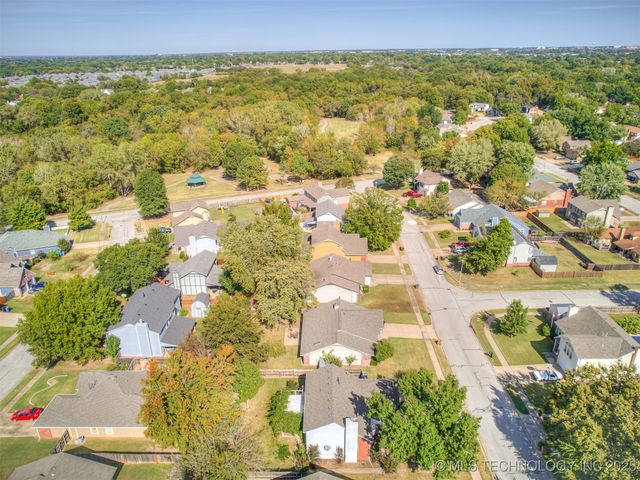 1812 S Gardenia Avenue, Broken Arrow, OK 74012