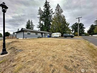 907 W Grand Boulevard, Napavine, WA 98532