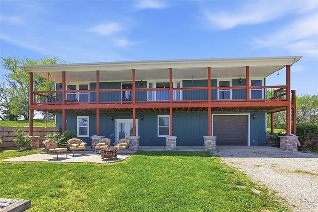 30960 Somerset Road, Paola, KS 66071