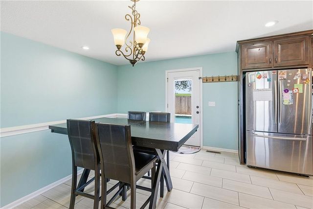 30960 Somerset Road, Paola, KS 66071
