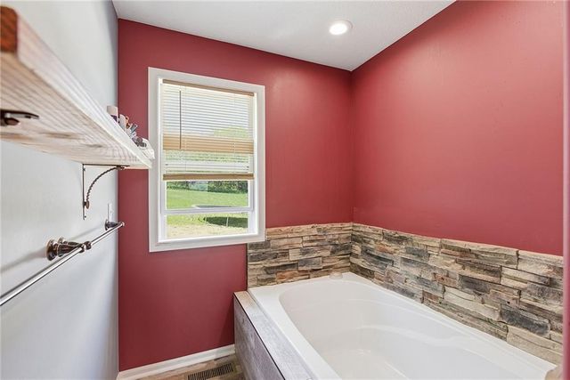 30960 Somerset Road, Paola, KS 66071