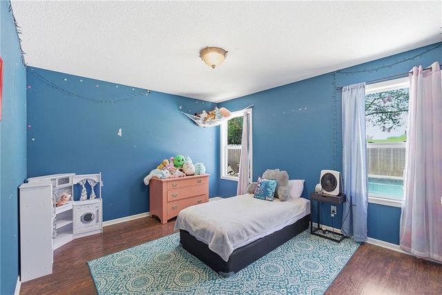 30960 Somerset Road, Paola, KS 66071