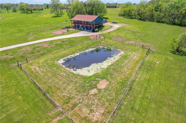 30960 Somerset Road, Paola, KS 66071