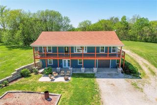 30960 Somerset Road, Paola, KS 66071