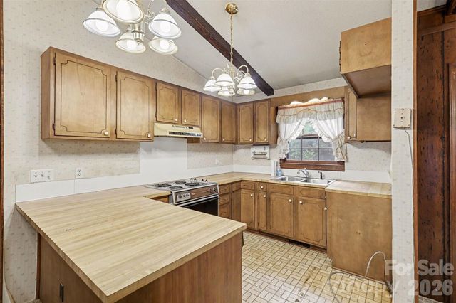 821 Ferrell Avenue, Charlotte, NC 28216