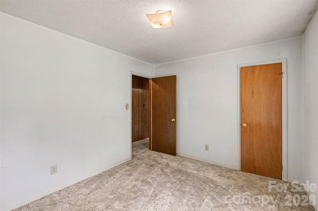 821 Ferrell Avenue, Charlotte, NC 28216