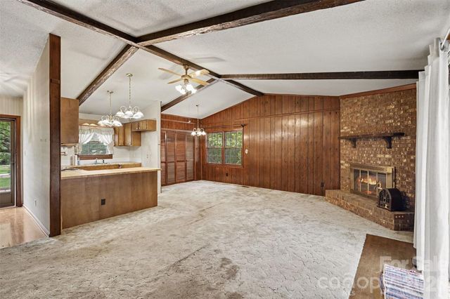 821 Ferrell Avenue, Charlotte, NC 28216