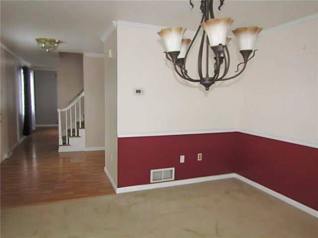 165 Oakdale Dr, Zelienople Boro, PA 16063