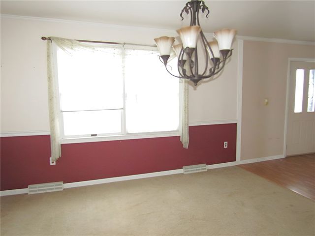 165 Oakdale Dr, Zelienople Boro, PA 16063