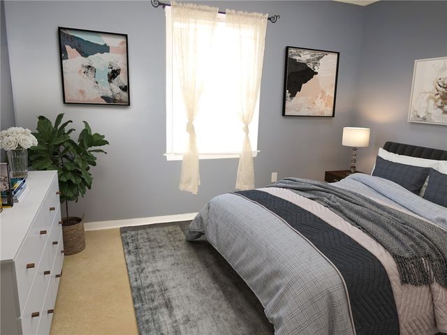 165 Oakdale Dr, Zelienople Boro, PA 16063