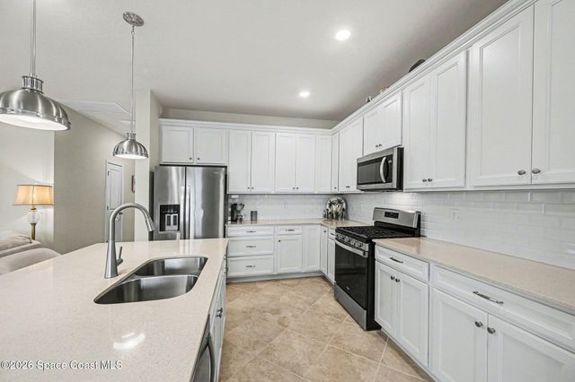 8984 Nixie Avenue, Melbourne, FL 32940