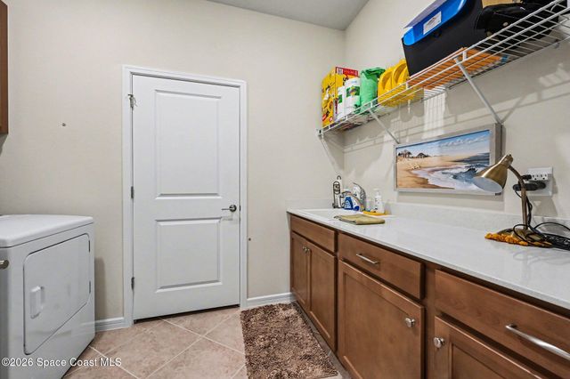 8984 Nixie Avenue, Melbourne, FL 32940