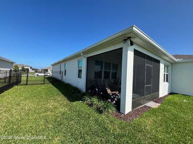 8984 Nixie Avenue, Melbourne, FL 32940