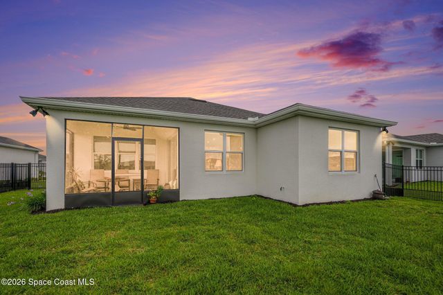 8984 Nixie Avenue, Melbourne, FL 32940