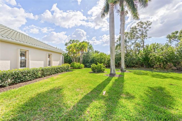 1376 WINDING LAKES CT, North Port, FL 34291