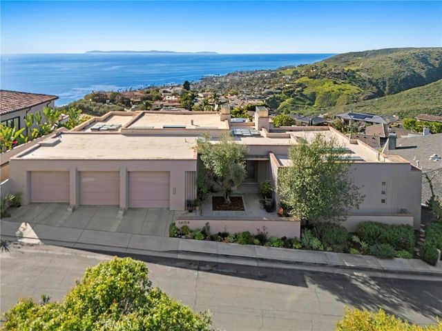 1409 Samoa Way, Laguna Beach, CA 92651