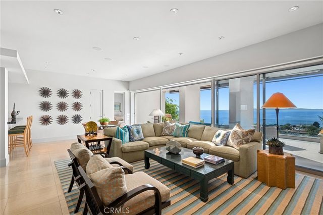 1409 Samoa Way, Laguna Beach, CA 92651