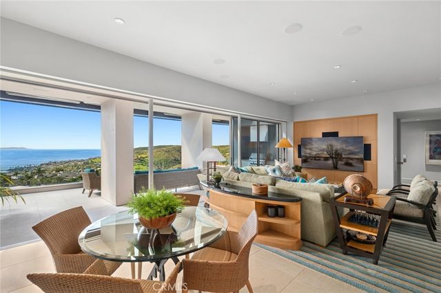 1409 Samoa Way, Laguna Beach, CA 92651